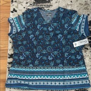 Floral scrub top very light comfortable material.